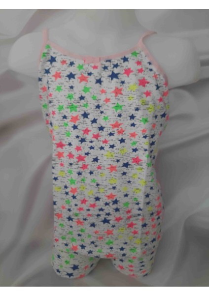 Beyaz Üzerine Renkli Yıldız Desenli Ip Askılı %90 Pamuk %10 Elastan Kız Çocuk Atlet ve Şort Takım