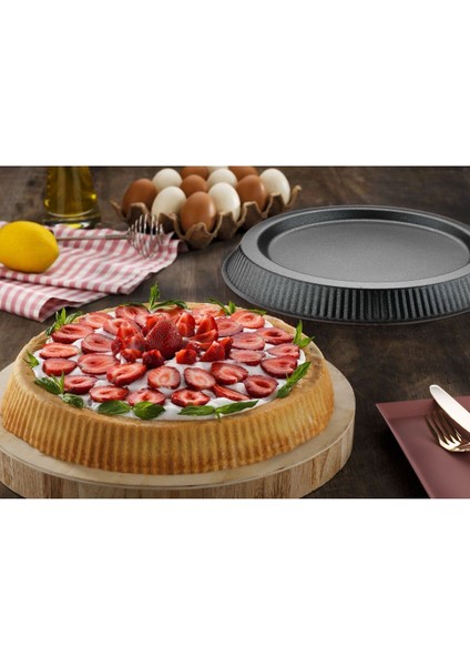 30 cm Siyah Tart Kalıbı, Dayanıklı ve Şık Tasarım, Kolay Kullanım