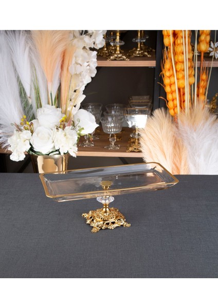 Altın Detaylı Metal Ayaklı Dikdörtgen Sunum Tepsisi, Şık ve Kullanışlı Tasarım fiyatları