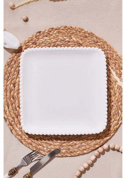 Beyaz 25 cm Servis Tabağı, Şık ve Kullanışlı Ev ve Davet Ürünleri