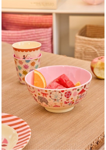 Büyük Boy Renkli Melamin Kase, Neşeli ve Şık Tasarım fiyatları