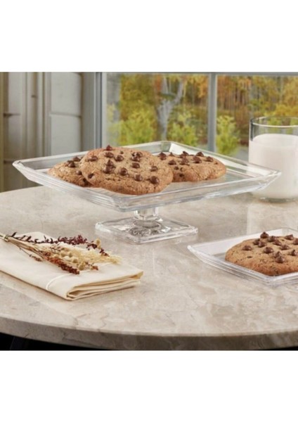 Beyaz Madlen Kare Sunumluk, Şık ve Zarif Ikramlık Seçeneği fiyatları