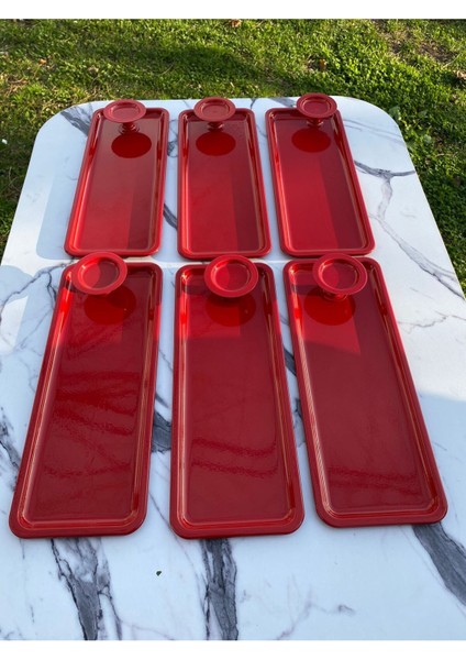 Kırmızı Baton ve Makaronluk Seti, Pasta ve Kahve Servis Tepsisi, Şık Sunum