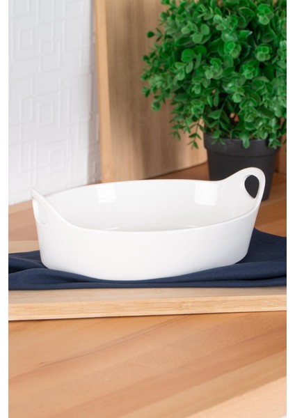 Beyaz Oval Tekli Kulplu Kase, 26 Cm, Şık ve Kullanışlı Ev Gereçleri