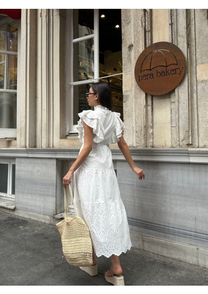 Önü Fırfırlı Yırtmaç Detay Fisto Bağcıklı Pamuk Elbise