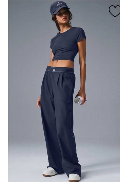 Rahat Kalıp Beli Lastikli Bol Paça Kumaş Pantolon