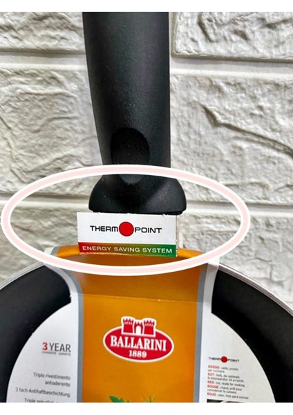 20 cm Teflon Kaplama Izgara Tava, Şampanya Köpüğü Renkli, Dayanıklı ve Hafif