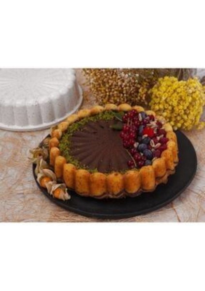 Geniş 26 cm Gri Tart Kek Kalıbı, Pratik ve Şık Mutfak Tasarımı fırsatları