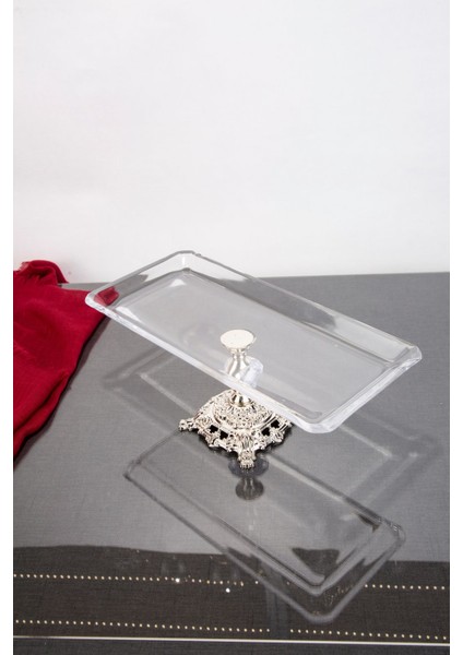 Gümüş Detaylı Dikdörtgen Servis Tepsi 30X14X15 Cm, Şık ve Kullanışlı Ürün