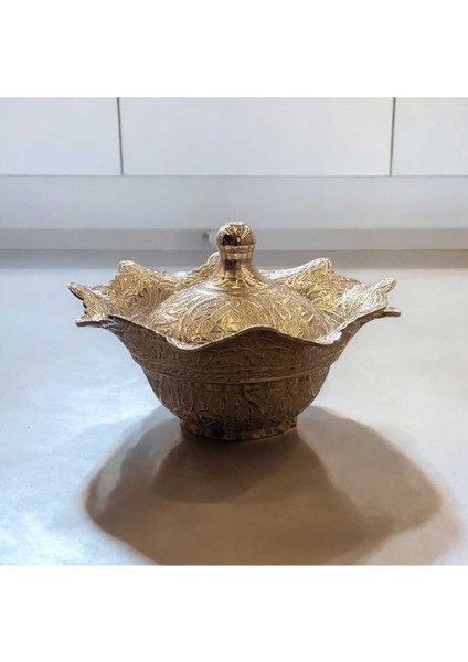 El Işlemeli Bakır Şekerlik, Yuvarlak, Ayaksız, Gümüş Renk, Şık ve Zarif Tasarım fırsatları