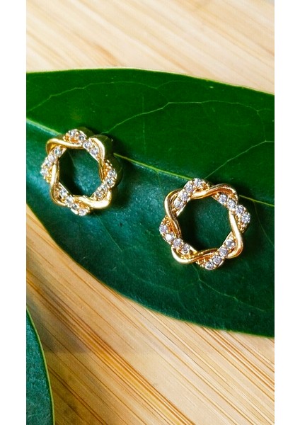 Gold Renk Lüks Gösterişli Figürlü Küpe