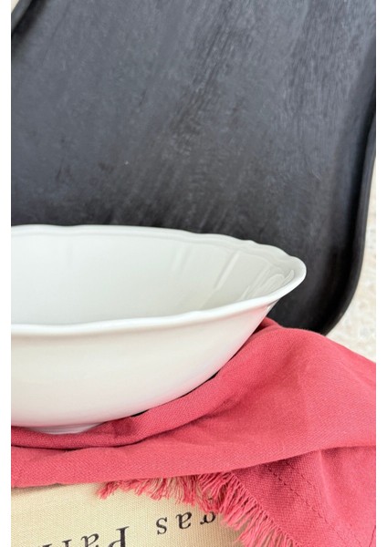 23 cm Büyük Porselen Derin Salata Kasesi, Şık ve Kullanışlı Sunum Tabağı fiyatları