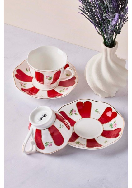 Kırmızı 2 Kişilik 4 Parça Porselen Kahve Seti, Şık ve Zarif Tasarım fiyatları