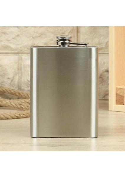 Paslanmaz Çelik 8 Oz Matara, Alkol ve Içecekler Için Şık ve Dayanıklı Şişe fiyatları
