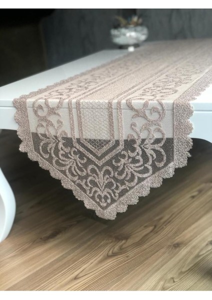 Kahverengi Osmanlı Desenli Örme Tül Runner 40X140, Şık ve Zarif Dekorasyon Parçası