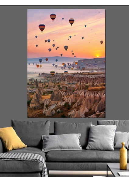 Renkli Balonlar ve Kapadokya Manzaralı Dekoratif Kanvas ve Ahşap Tablo