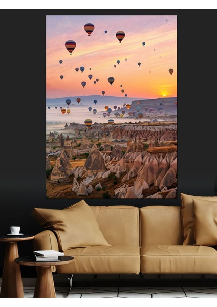 Renkli Balonlar ve Kapadokya Manzaralı Dekoratif Kanvas ve Ahşap Tablo fırsatları