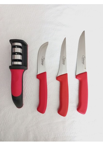 Üçlü Bıçak Seti ve Bileme Aleti ile Mutfak Şıklığı fırsatları