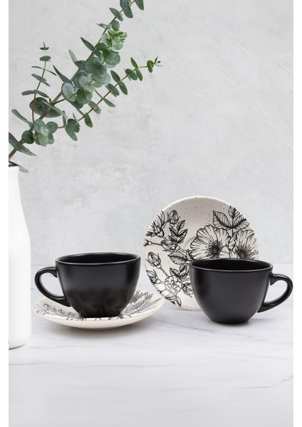 Siyah 2'li Çay ve Kahve Fincanı Takımı, Şıklık ve Zarafet Sunar.