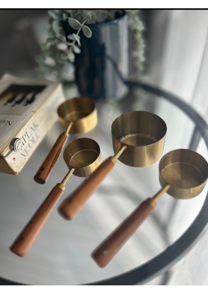 4'lü Ahşap Saplı Ölçü Kaşığı Seti, Şık ve Kullanışlı Ev Gereçleri fırsatları