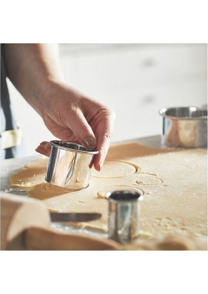 5'li Kurabiye Kalıbı Seti, Lame, Eğlenceli ve Pratik Mutfak Araçları fırsatları