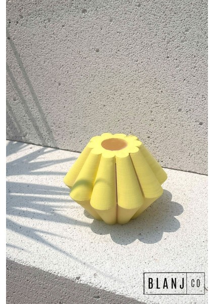 Şamdan Mumluk, Sarı, Şık ve Zarif Dekoratif Aksesuar fiyatları