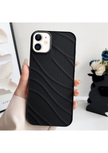 Apple iPhone 11 Uyumlu Kılıf Zebana Fine-Line Silikon Kılıf Siyah