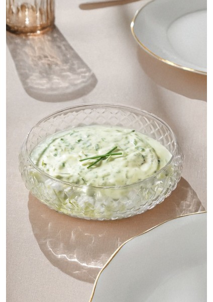 El Yapımı Baklava Desenli Büyük Cam Salata Kasesi 24 Cm, Şeffaf ve Şık Tasarım