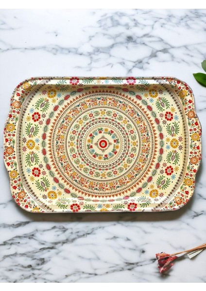 Kilim Desenli Metal Çay Tepsisi, 32X22CM, Şık ve Dayanıklı Sunum Tepsisi fırsatları
