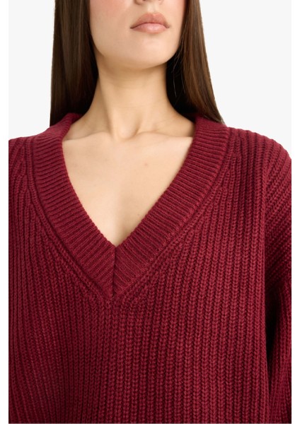 Oversize Geniş Kalıp V Yaka Triko Kazak indirimleri