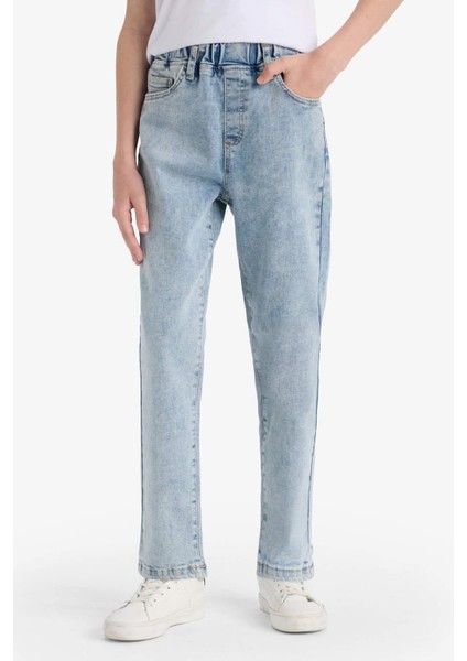 Erkek Çocuk Balloon Fit Düz Paça Jean Pantolon F3378A825AU indirimleri