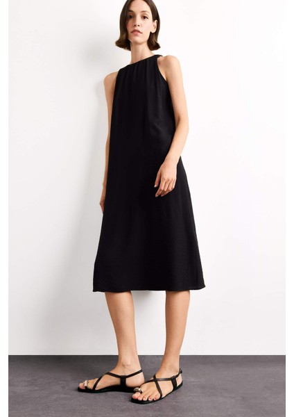 Krinkıl Kumaş Kolsuz Midi Elbise G0664AX25SM modelleri