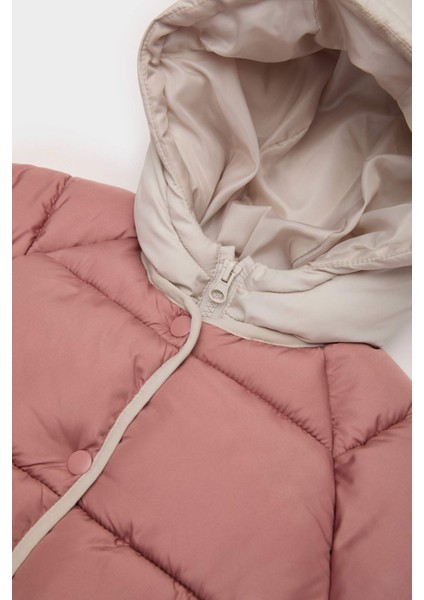 Kız Bebek Rüzgar Geçirmez Kapüşonlu Fermuarlı Şişme Mont C5312A525AU fiyatları