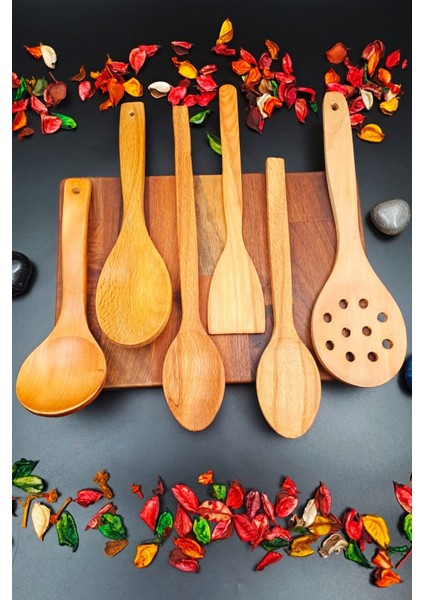 El Işçiliği 6'lı Ahşap Mutfak Seti, Kepçe, Kevgir, Kaşık, Spatula, Bej