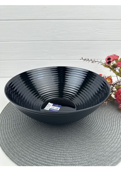 Şık Siyah Bol Kase, Evinizde Huzur ve Zarafet Için Ideal Seçenek modelleri