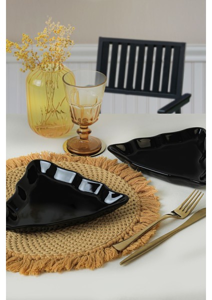 Yılbaşı Temalı Siyah Çam Kayık Tabak Seti, 22 Cm, 2'li Paket