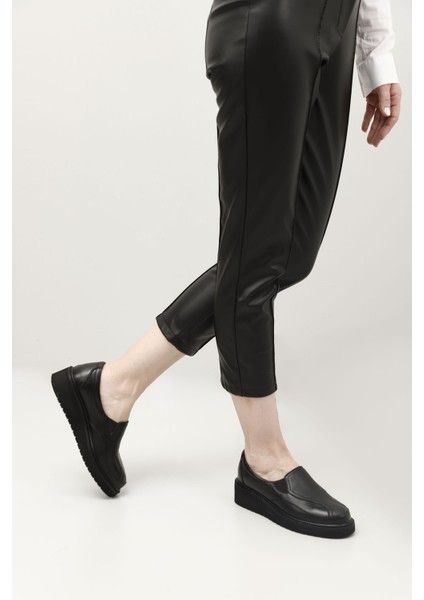 Kadın Siyah Dolgu Taban Hakiki Deri Ayakkabı fiyatları