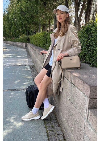 Kadın Bej Dolgu Taban Lastik Bağcıklı Hakiki Deri Sneaker fiyatları