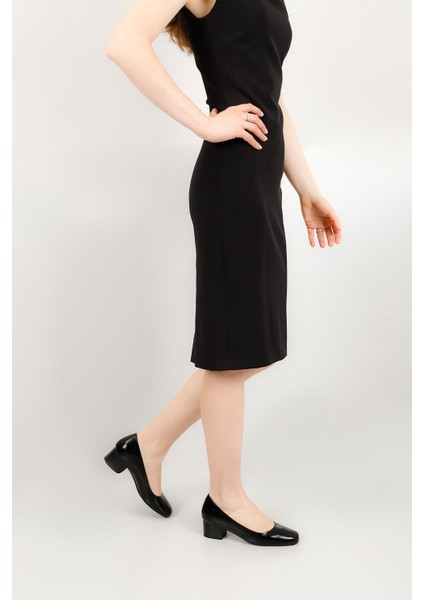 Kadın Siyah - Rugan Kısa Kalın Topuklu Hakiki Deri Ayakkabı fiyatları