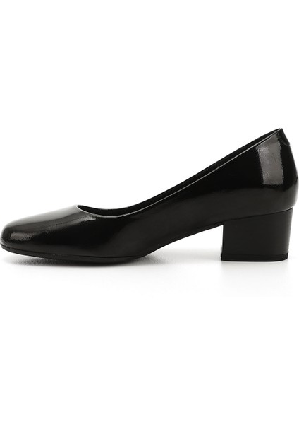 Kadın Siyah - Rugan Kısa Kalın Topuklu Hakiki Deri Ayakkabı fırsatları