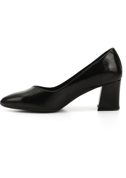 Kadın Siyah Rugan Sivri Burun Orta Kalın Topuklu Hakiki Deri Ayakkabı modelleri