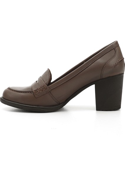 Gön Hakiki Deri Yuvarlak Burun Kalın Topuklu Kauçuk Taban Loafer Kadın Ayakkabı 24072 modelleri