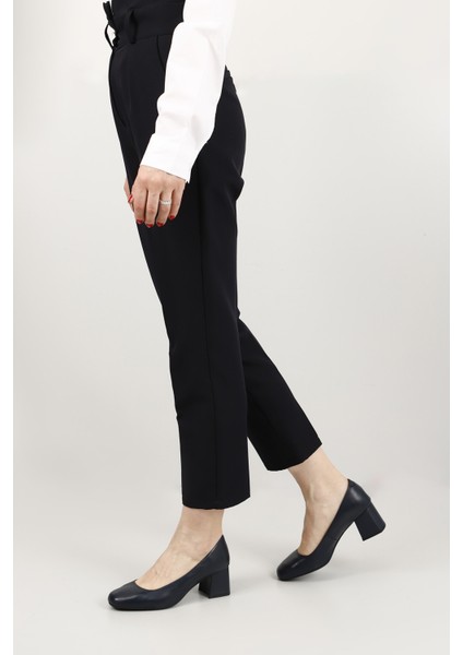 Kadın Antik Lacivert Küt Burun Orta Kalın Topuklu Hakiki Deri Ayakkabı fiyatları