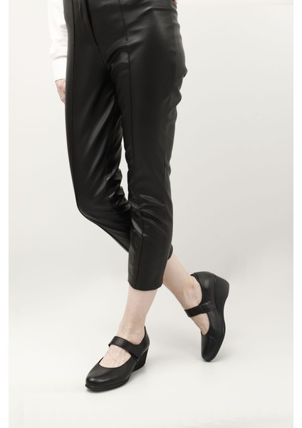 Kadın Siyah Dolgu Taban Hakiki Deri Mary Jane Ayakkabı fiyatları