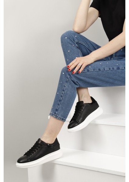 Kadın Siyah Bağcıklı Dolgu Taban Hakiki Deri Sneaker fiyatları