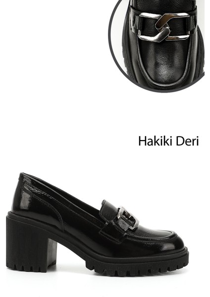 Kadın Siyah - Rugan Tokalı Orta Kalın Topuklu Hakiki Deri Ayakkabı