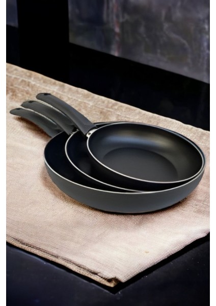 3'lü Teflon Tava Seti, 16-20-24 Cm, Şık ve Kullanışlı Siyah ve Beyaz Renk Seçenekleri