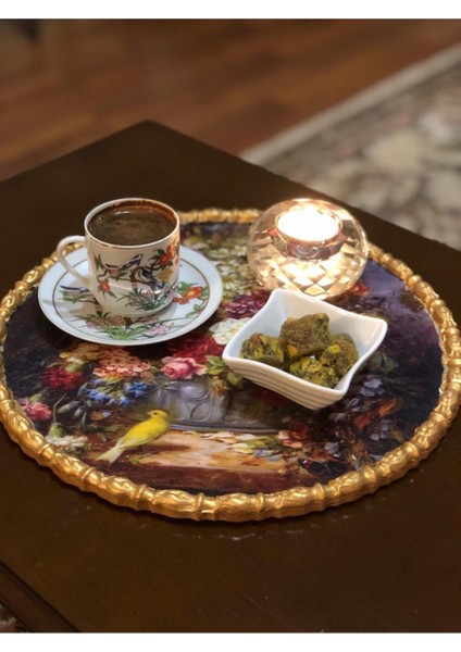 Ahşap Sunum Tepsi ile Dekoratif Çiçek Buketi, 28 Cm, Şık ve Doğal Görünüm