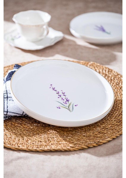 Beyaz 20 cm Porselen Yuvarlak Tabak, Şık ve Hafif Sunum Için Ideal.