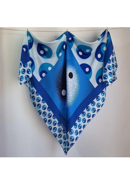 İpeksi Şık Mavi Beyaz Eşarp Yin Yang Sembol Desenli fiyatları